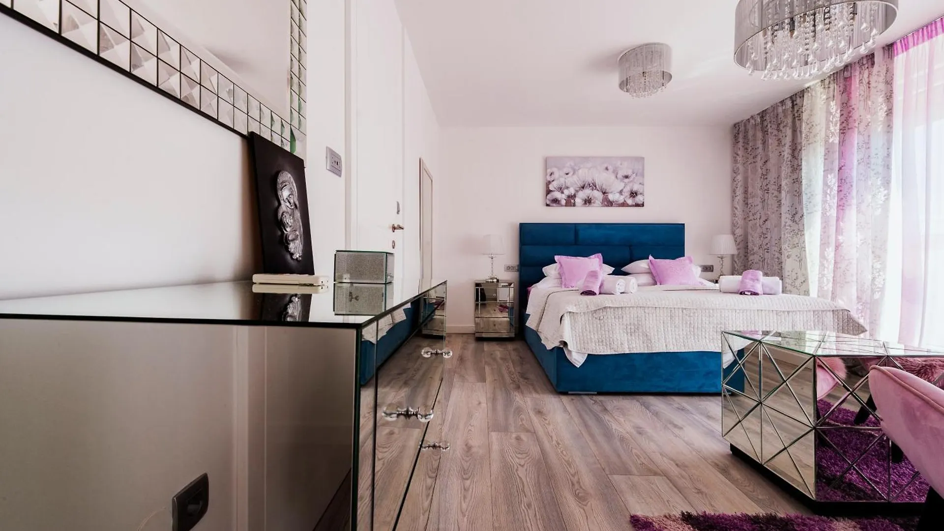 Downtown Luxury Apartment Emili Split